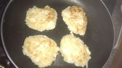 саксонские творожники с яблочным муссом