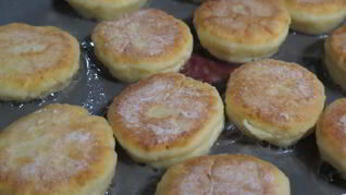 Сырники из прокисшего творога