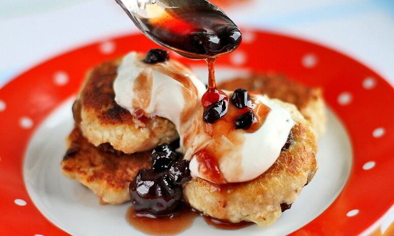 Рецепт сырники с изюмом без муки