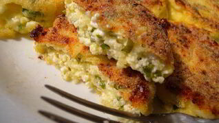 Сырники с твердым сыром и зеленью