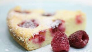 Творожник с малиной
