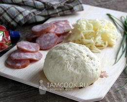 Дрожжевое тесто для пиццы на молоке