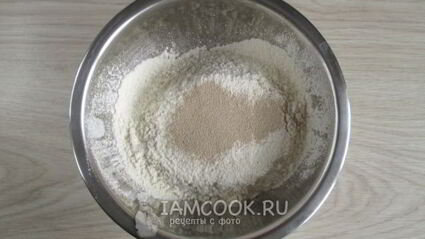 дрожжевое тесто для пиццы на молоке