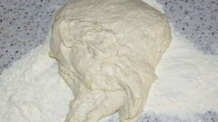 дрожжевое тесто для пиццы