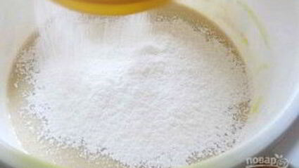 дрожжевое тесто с ягодами