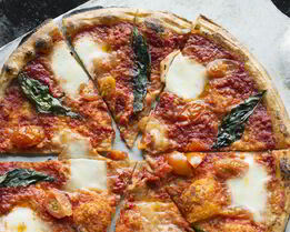 Тонкое тесто для пиццы