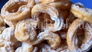 Заварное жареное тесто