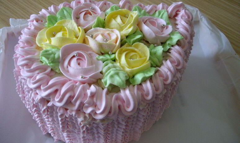 Рецепт бисквитный торт с апельсиново-мятной пропиткой и меренгами