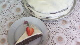 Черемуховый торт со сметанным кремом