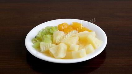 фруктовый торт на японском бисквите