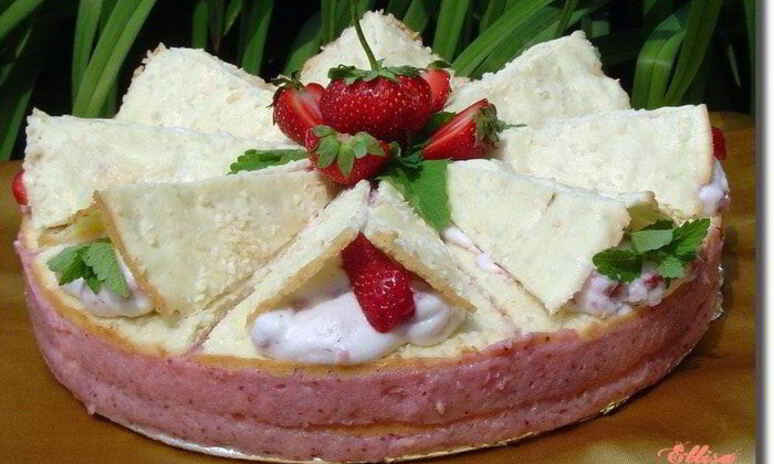 Рецепт клубнично-кокосовый торт