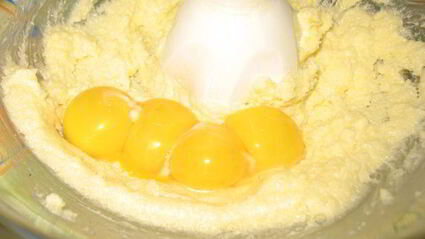 маково-клубничный торт