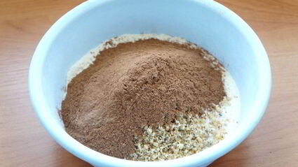 шоколадно-ореховый бисквит на минералке