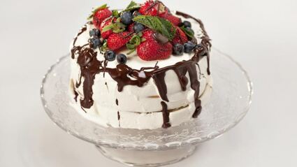 торт молочная девочка