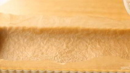 торт с заварным кремом и черносливом