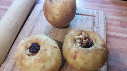 яблоки в тесте с сюрпризом