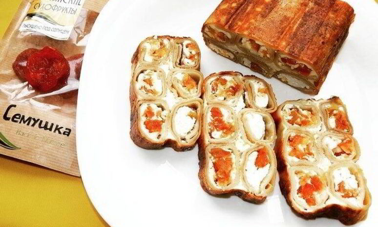 Рецепт блинная запеканка с творогом и сушеными сливами
