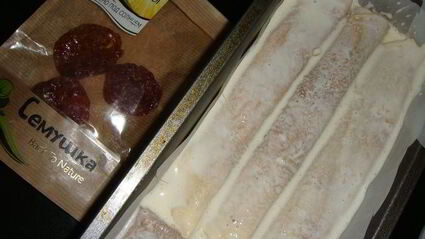 блинная запеканка с творогом и сушеными сливами