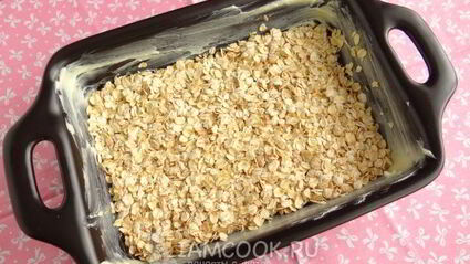 геркулесовая запеканка с черникой