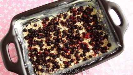 геркулесовая запеканка с черникой