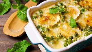 Запеканка из кабачков с зеленым горошком