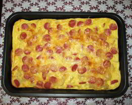 Запеканка с сосисками