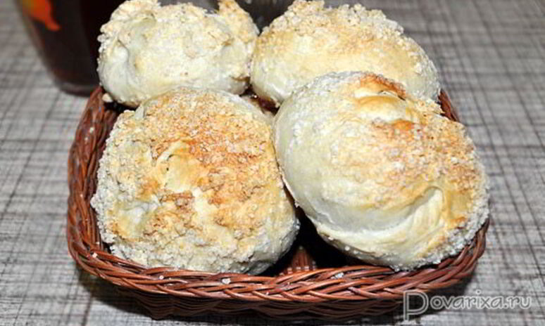 Рецепт булочки с джемом и штрейзелем