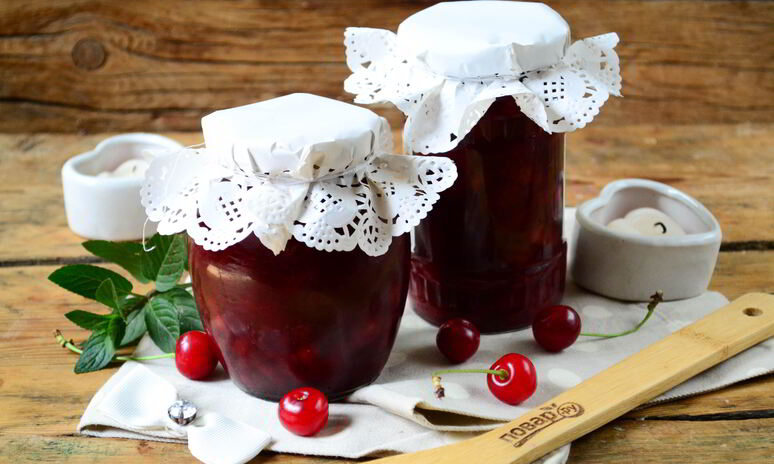Рецепт джем из вишни с косточками