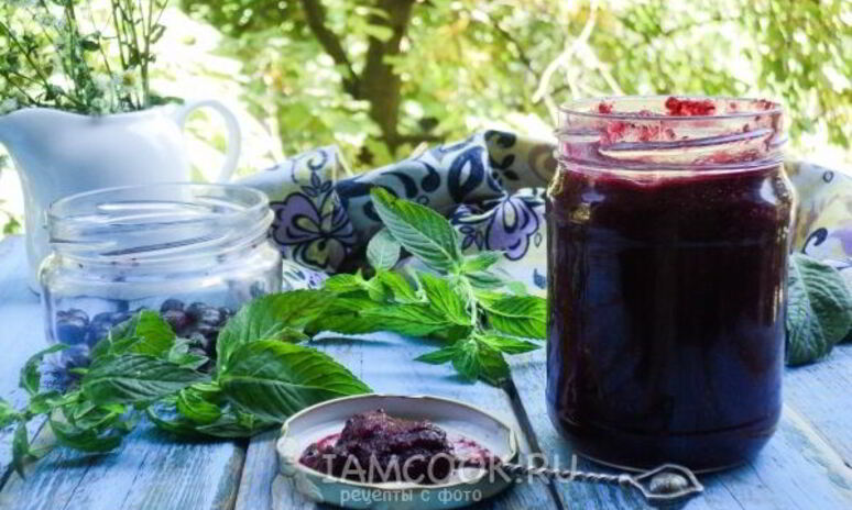 Рецепт кабачковый джем с черной смородиной