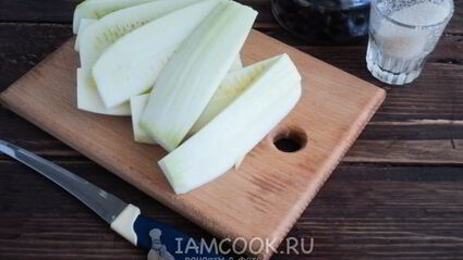 кабачковый джем с черной смородиной