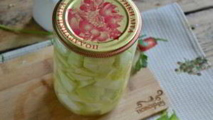 кабачки в чесночном соусе на зиму