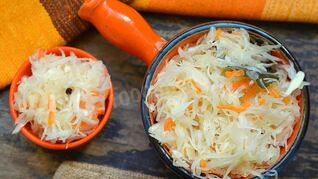 Капуста в банке квашеная на зиму хрустящая