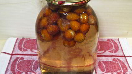 клубничный компот на зиму