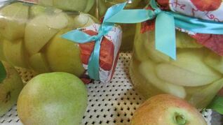 Компот грушевый с медом