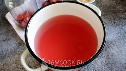 компот из вишни и клубники