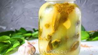 Квашеные огурцы с горчицей