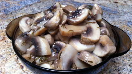 грибочки маринованные