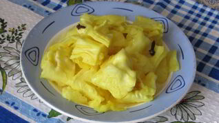 Капуста маринованная с куркумой