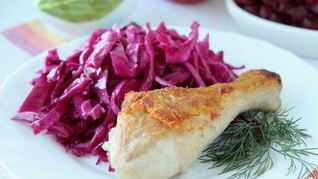 Красная капуста маринованная