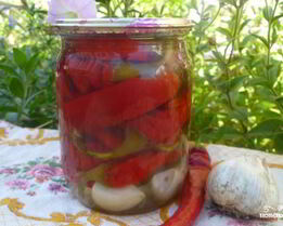Маринованный горький перец