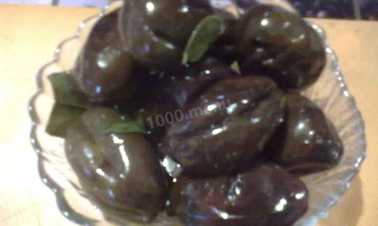 Рецепт маринованные сливы с лаврушкой на зиму