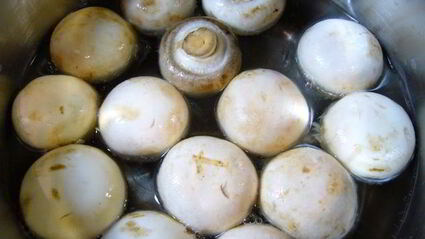 шампиньоны маринованные