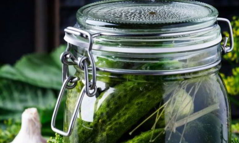 Рецепт традиционные маринованные огурчики