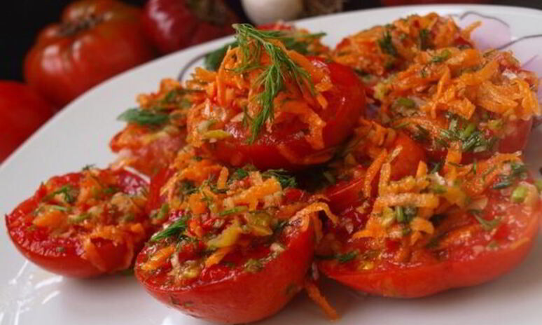 Рецепт помидоры по-корейски с морковью и чесноком
