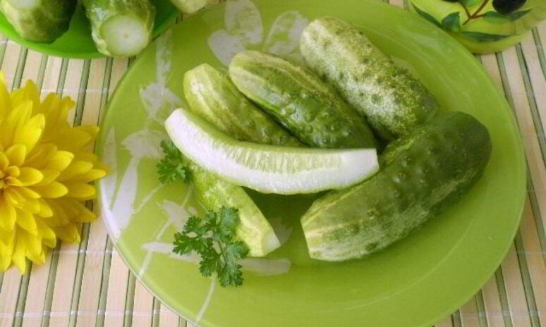 Рецепт хрустящие малосольные огурчики