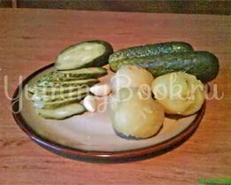 Огурцы малосольные