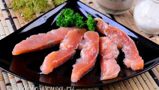 Соленая горбуша под семгу