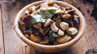 Соленые белые грибы