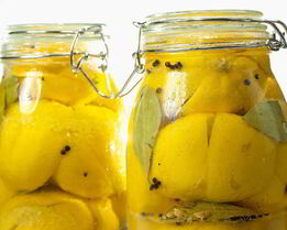 Соленые лимоны