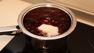 Шоколадно-вишневое варенье